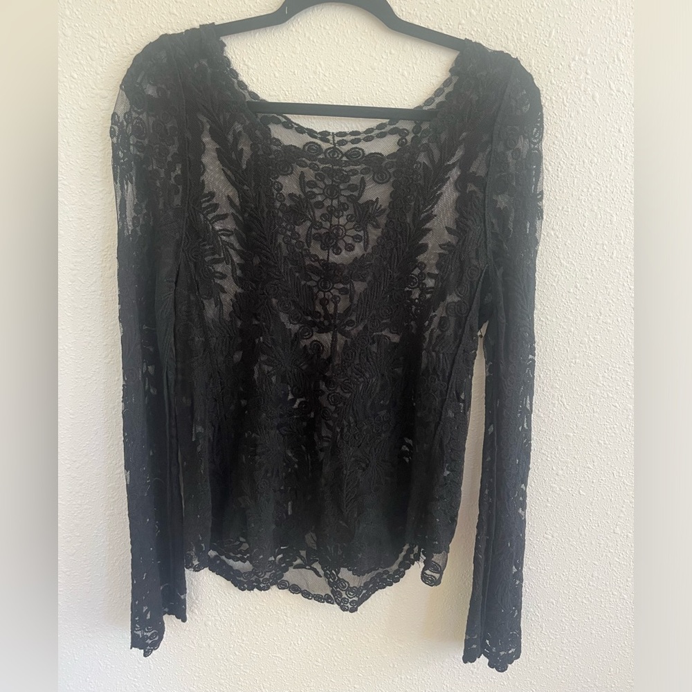 Vintage lace long sleeve. Size sm-m
